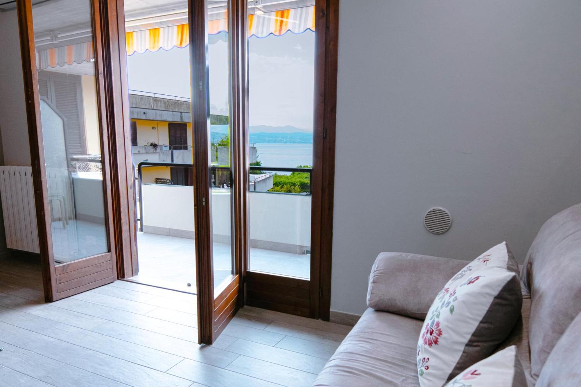Appartamento Balcone Vista Lago! Dimora Aurelia Con Piscina